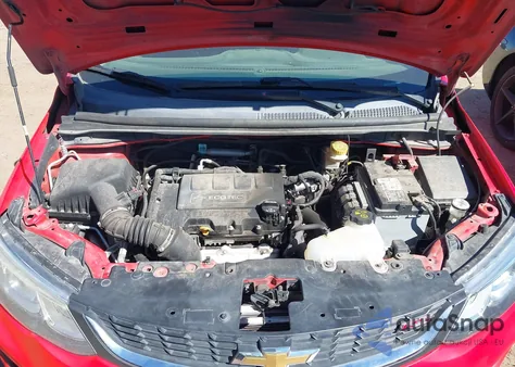 2017 Chevrolet Sonic Premier Auto из США, поврежденный, VIN 1G1JF6SBXH4120907